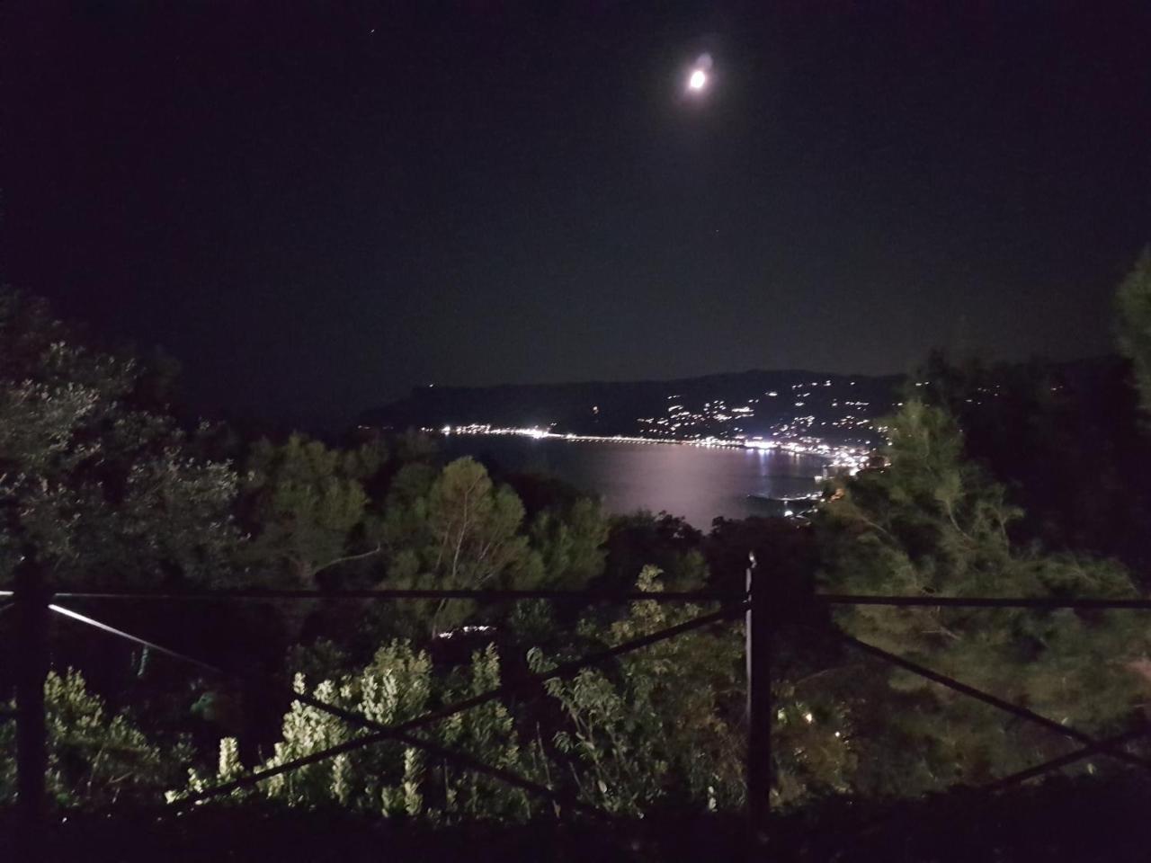 Le Terre Del Drago Apartment Bergeggi Exteriör bild