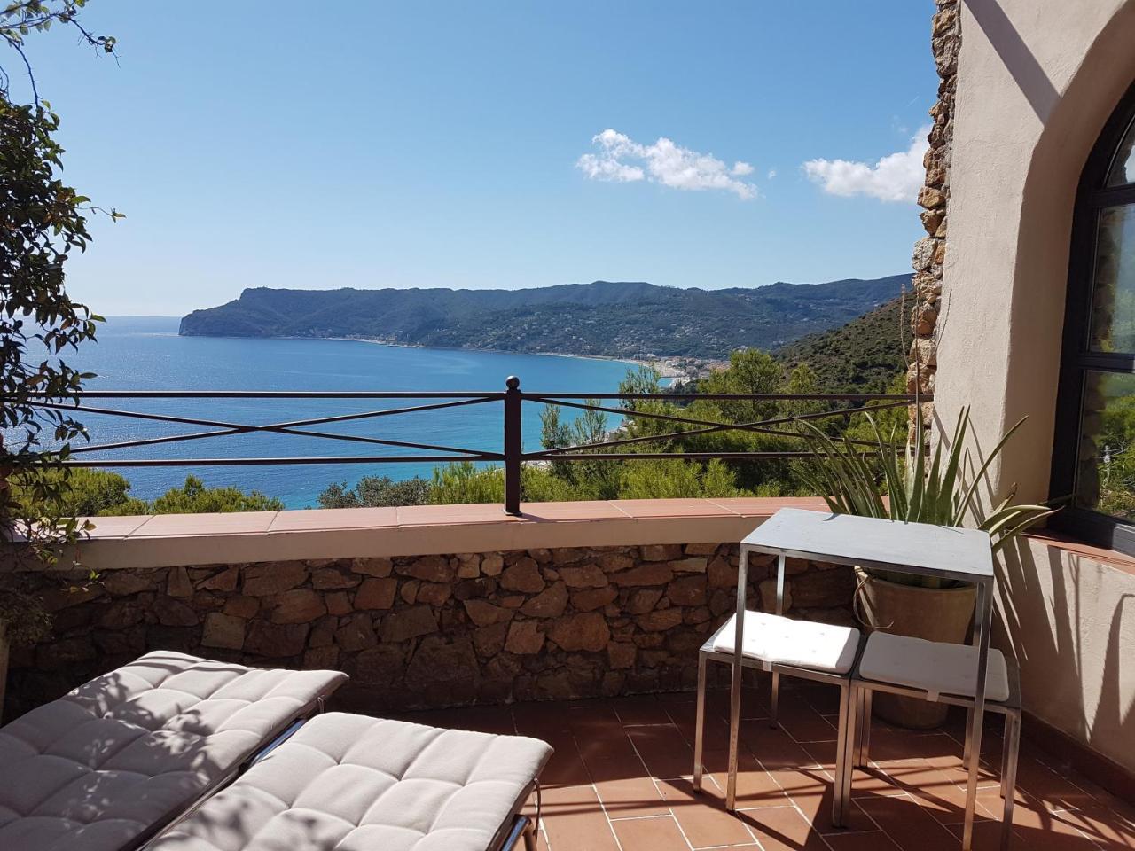 Le Terre Del Drago Apartment Bergeggi Exteriör bild